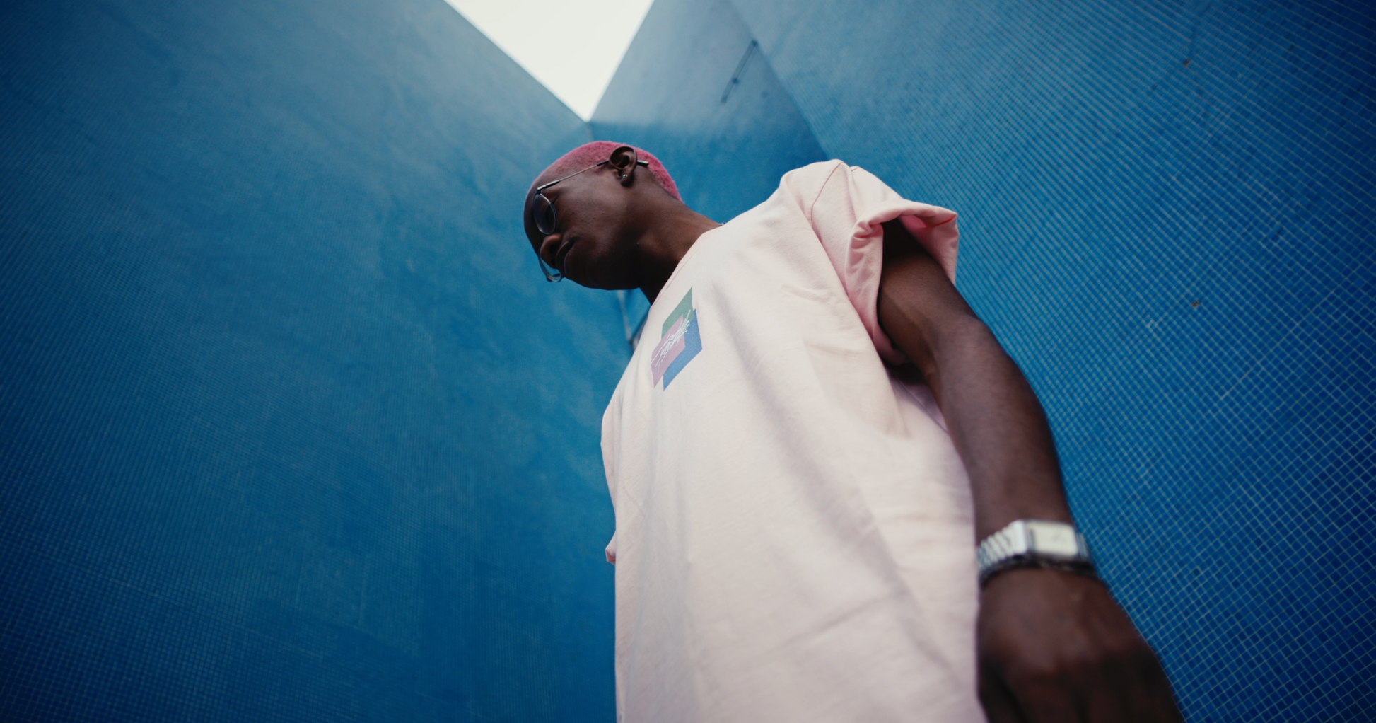 pastelle daydreaming shortsleeve heavyweight cotton tee on model in lisbon